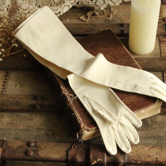Vintage 1950s 1960s Gloves, White Opera Elbow Length - Picture 1 of 15